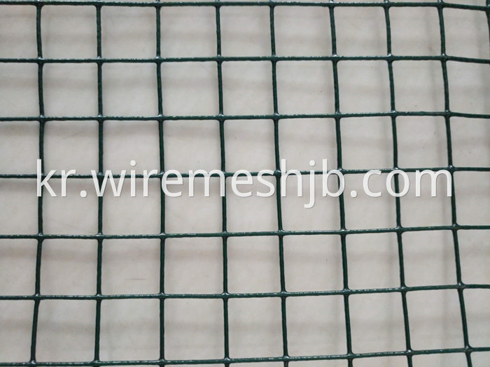 Vinyl Coated Welded Wire Fencing